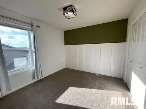 10414 N Heron Rd, Dunlap, IL 61525 photo 2