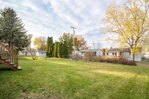 211 Bittersweet Rd, Washington, IL 61571 photo 4