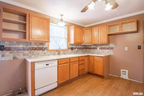 211 Bittersweet Rd, Washington, IL 61571 photo 17