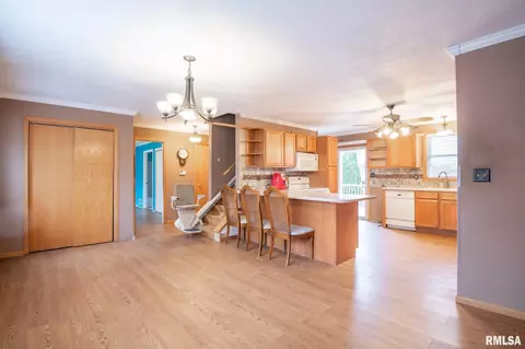 211 Bittersweet Rd, Washington, IL 61571 photo 29