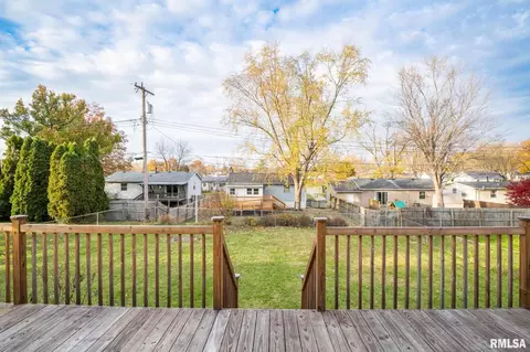 211 Bittersweet Rd, Washington, IL 61571 photo 12