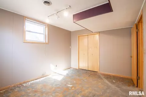 506 Pleasant St, Benson, IL 61516 photo 30