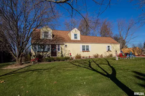 15516 E Geronimo Dr, Cuba, IL 61427 photo 2