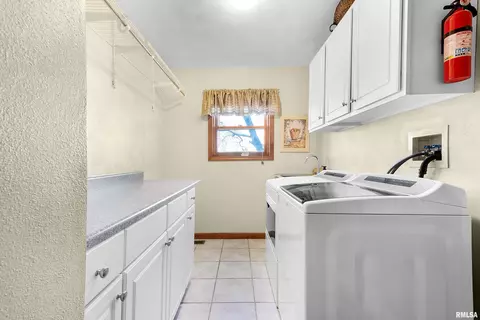 703 S Breckenridge Dr, Dunlap, IL 61525 photo 18