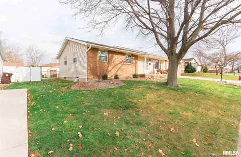 1055 E Dunne St, Morton, IL 61550 photo 34