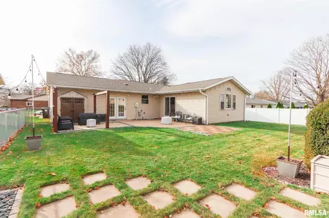 1055 E Dunne St, Morton, IL 61550 photo 37