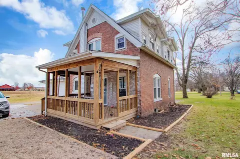 607 E High St, Manito, IL 61546 photo 28
