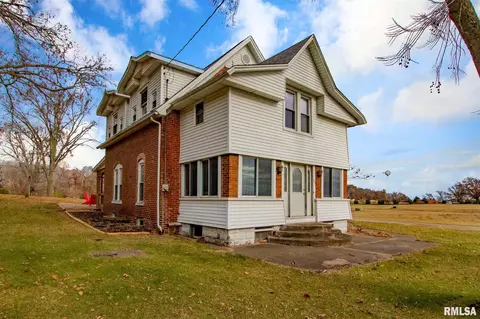 607 E High St, Manito, IL 61546 photo 34