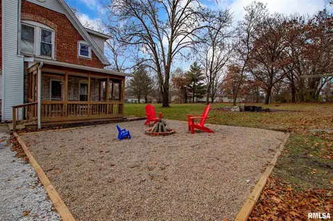 607 E High St, Manito, IL 61546 photo 33