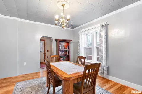 720 E Chestnut St, Canton, IL 61520 photo 15