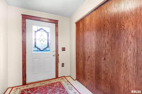 720 E Chestnut St, Canton, IL 61520 photo 18