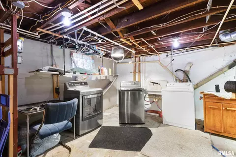 720 E Chestnut St, Canton, IL 61520 photo 36