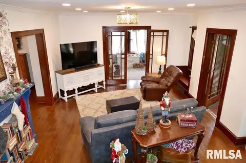 227 E Walnut St, Washburn, IL 61570 photo 24