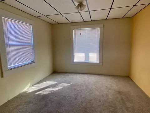 1608 E Wheeler St, Macomb, IL 61455 photo 8