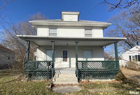 1608 E Wheeler St, Macomb, IL 61455 photo 1