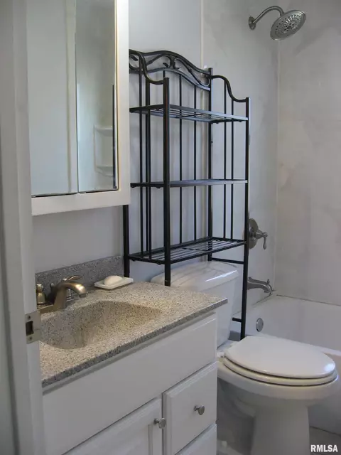 310 Devonshire Rd, Washington, IL 61571 photo 25