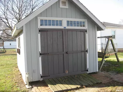 310 Devonshire Rd, Washington, IL 61571 photo 12