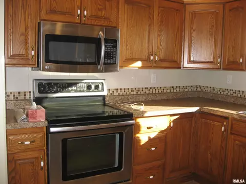 310 Devonshire Rd, Washington, IL 61571 photo 30