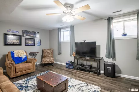 4401 S Lake Camelot Dr, Mapleton, IL 61547 photo 40