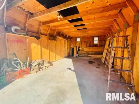 606 E Pierce St, Macomb, IL 61455 photo 5
