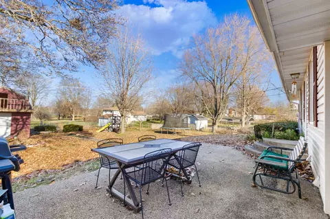 405 E 2nd St, Delavan, IL 61734 photo 36