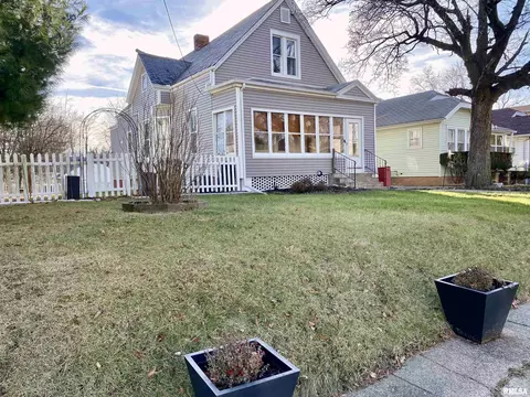 116 E Melbourne Ave, Peoria, IL 61603 photo 1