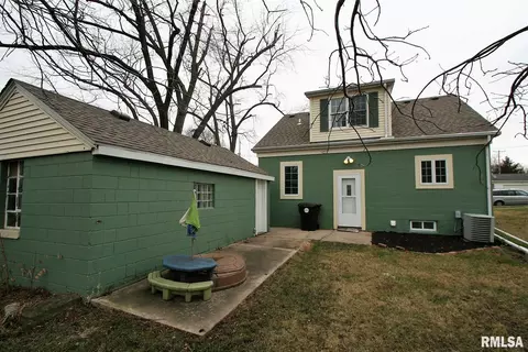 101 E 2nd St, Mackinaw, IL 61755 photo 20