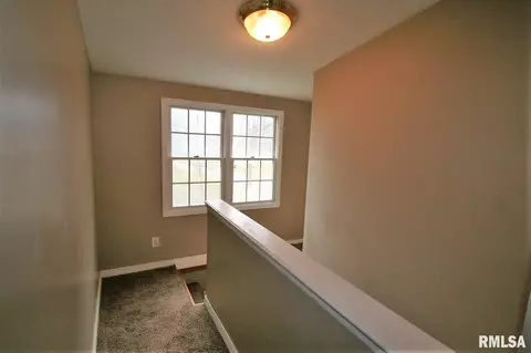 101 E 2nd St, Mackinaw, IL 61755 photo 12