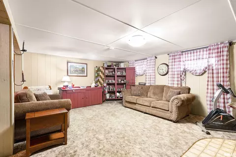 7909 Sky Ranch Rd, Manito, IL 61546 photo 33