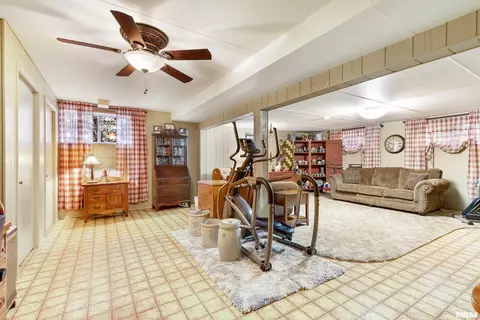 7909 Sky Ranch Rd, Manito, IL 61546 photo 36