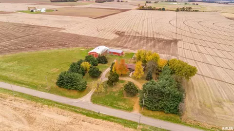 7909 Sky Ranch Rd, Manito, IL 61546 photo 3