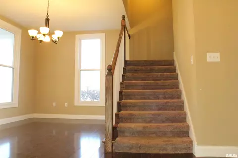 725 E Carroll St, Macomb, IL 61455 photo 23