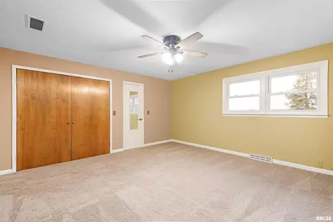 404 Carlock Rd, Carlock, IL 61725 photo 33
