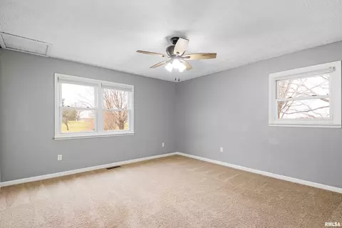 404 Carlock Rd, Carlock, IL 61725 photo 29