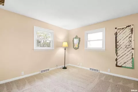 404 Carlock Rd, Carlock, IL 61725 photo 35