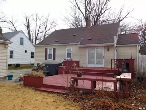 509 E Harrison St, Morton, IL 61550 photo 3
