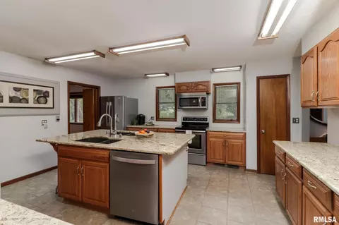 18786 N Arrowhead Ln, Danvers, IL 61732 photo 15