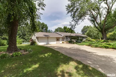 18786 N Arrowhead Ln, Danvers, IL 61732 photo 2