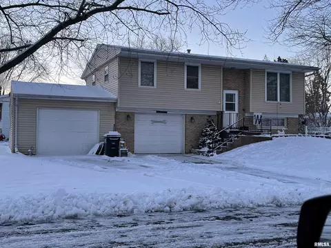 116 Briar Ln, Washington, IL 61571 photo 1
