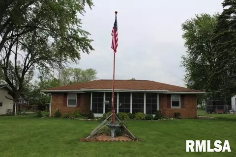 640 E Park St, Cuba, IL 61427 photo 1