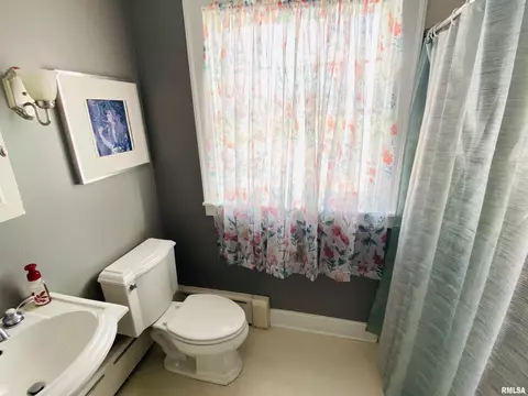 628 Beverly Ave, Macomb, IL 61455 photo 26