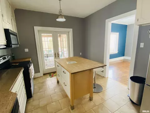 628 Beverly Ave, Macomb, IL 61455 photo 13