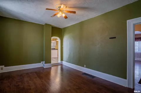 1304 W Progress St, Metamora, IL 61548 photo 9