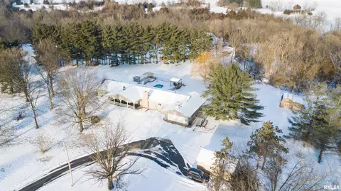 448 E Town Hall Rd, Metamora, IL 61548 photo 5