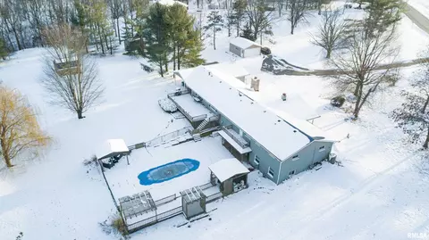 448 E Town Hall Rd, Metamora, IL 61548 photo 4