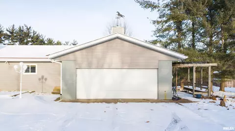 448 E Town Hall Rd, Metamora, IL 61548 photo 7