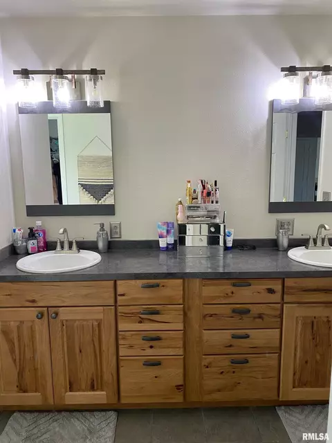 2085 W Adams St, Macomb, IL 61455 photo 13
