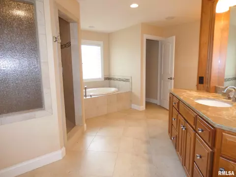 6421 W Stonebrook Dr, Edwards, IL 61528 photo 30