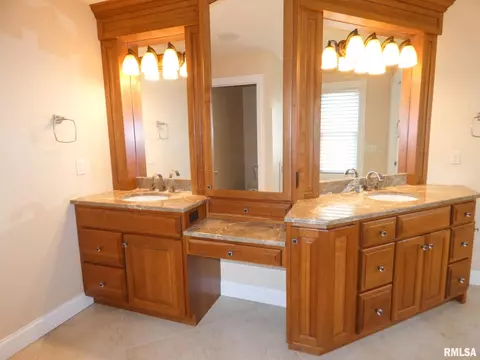 6421 W Stonebrook Dr, Edwards, IL 61528 photo 31