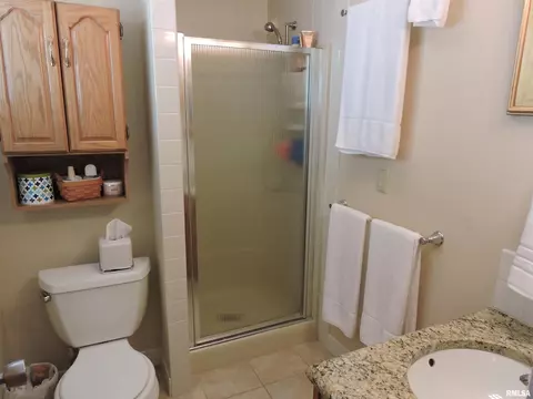 38 Richard St, Macomb, IL 61455 photo 27